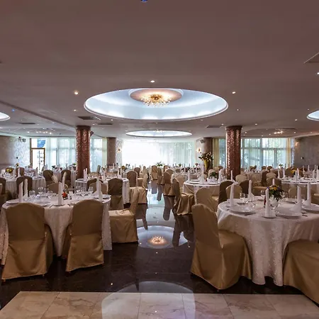 Hotel International-3